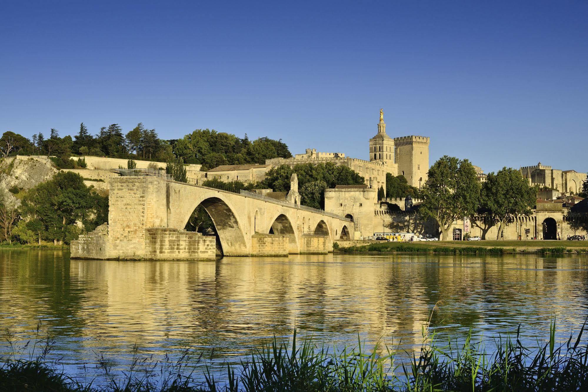 Adagio Access Aparthotel Avignon